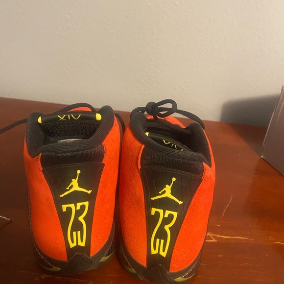 Air Jordan 14 Retro Ferrari in Red and Black - Picture 8 of 12